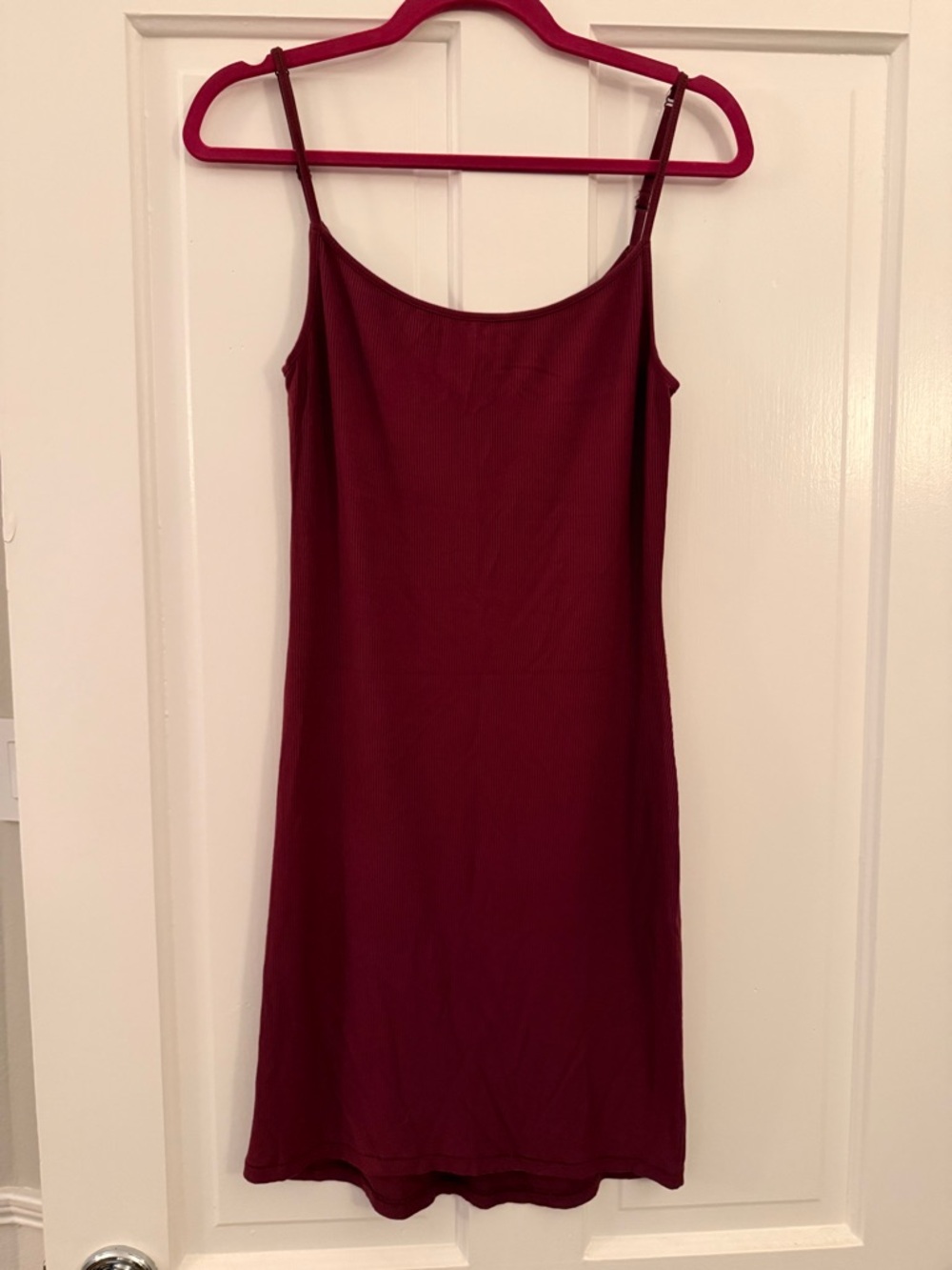 Skims soft lounge short dress in wine - Picture 3 of 3